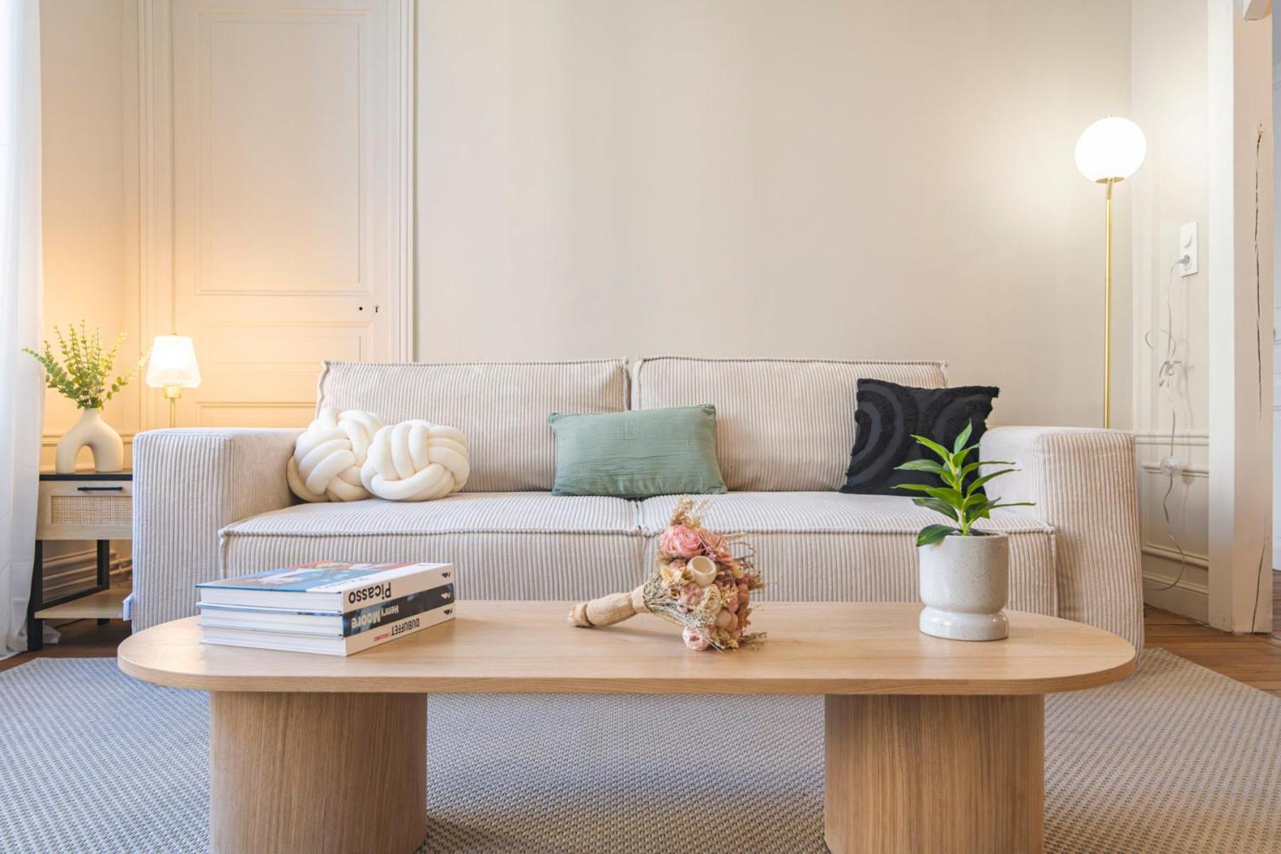 Champagne Central - Exceptionnel 3 Chambres Reims Luaran gambar